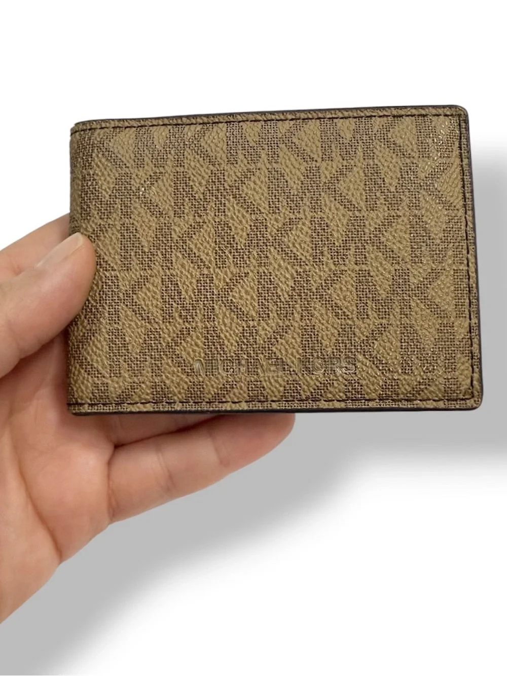 Michael Kors MK Monogram Bi Fold wallet